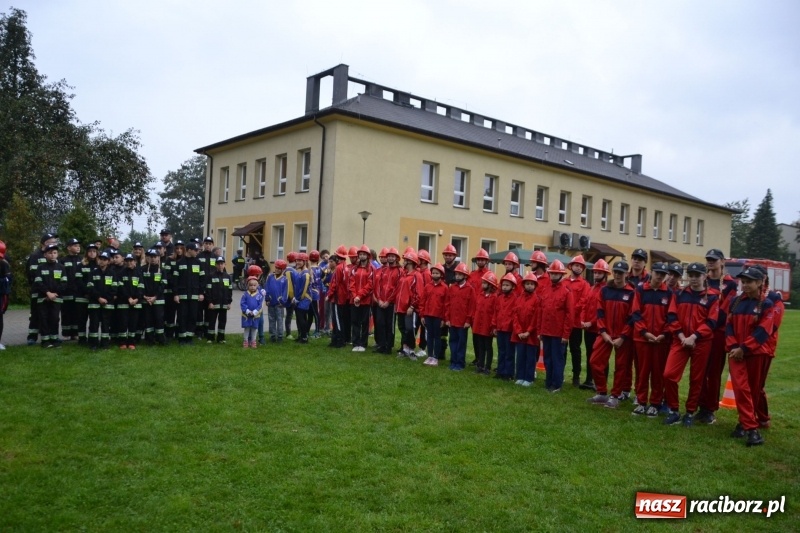 Zdjęcie w galerii na portalu naszraciborz.pl: Młodzi strażacy po raz dwunasty walczyli o Puchar Starosty  wiadomości z regionu
