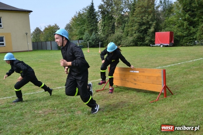 Zdjęcie w galerii na portalu naszraciborz.pl: Młodzi strażacy po raz dwunasty walczyli o Puchar Starosty  wiadomości z regionu