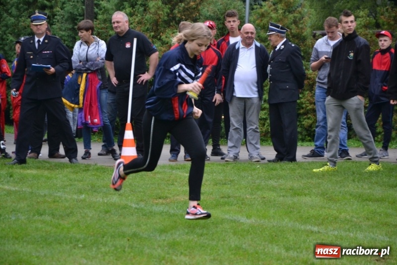 Zdjęcie w galerii na portalu naszraciborz.pl: Młodzi strażacy po raz dwunasty walczyli o Puchar Starosty  wiadomości z regionu