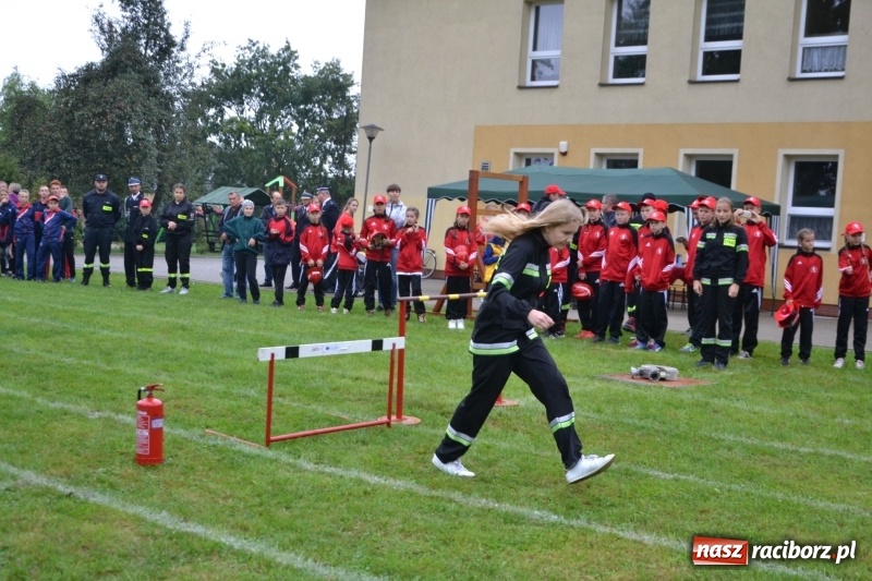 Zdjęcie w galerii na portalu naszraciborz.pl: Młodzi strażacy po raz dwunasty walczyli o Puchar Starosty  wiadomości z regionu