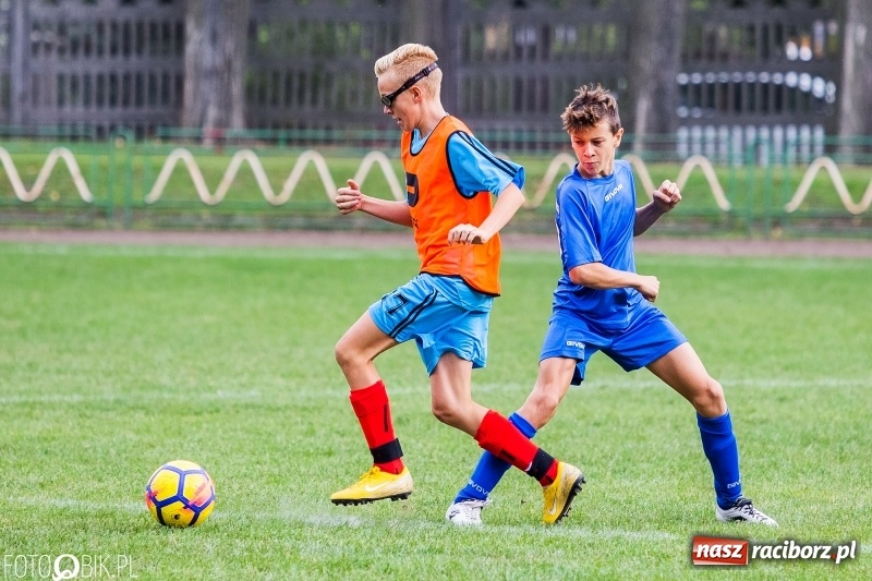 Zdjęcie w galerii na portalu naszraciborz.pl: Trampkarze Unii lepsi od Polonii Marklowice wiadomości z regionu