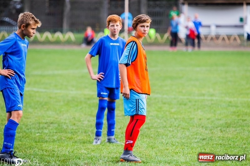 Zdjęcie w galerii na portalu naszraciborz.pl: Trampkarze Unii lepsi od Polonii Marklowice wiadomości z regionu