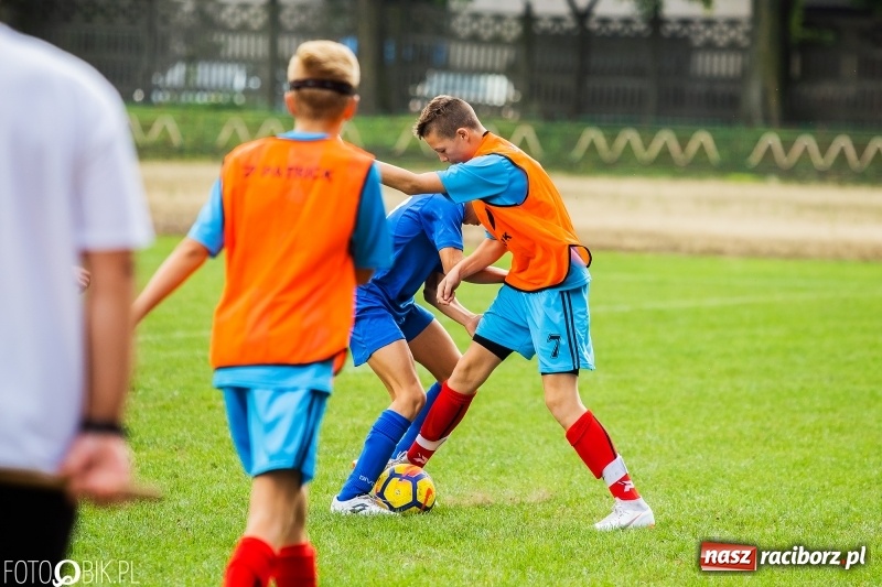 Zdjęcie w galerii na portalu naszraciborz.pl: Trampkarze Unii lepsi od Polonii Marklowice wiadomości z regionu