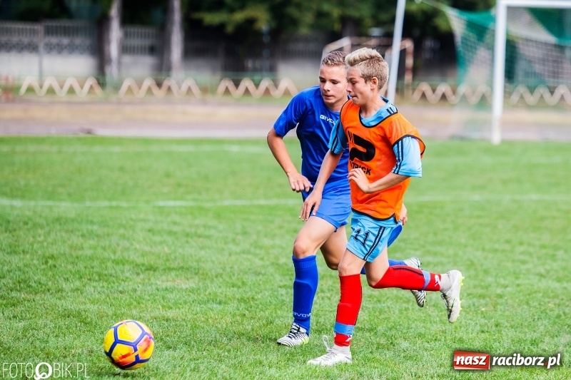 Zdjęcie w galerii na portalu naszraciborz.pl: Trampkarze Unii lepsi od Polonii Marklowice wiadomości z regionu