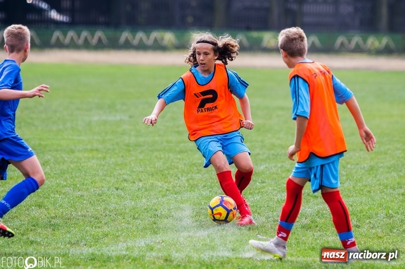 Zdjęcie w galerii na portalu naszraciborz.pl: Trampkarze Unii lepsi od Polonii Marklowice wiadomości z regionu