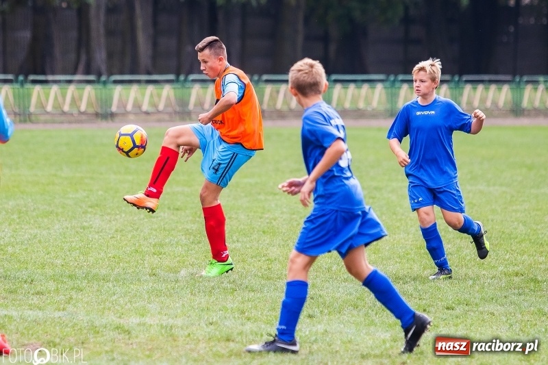 Zdjęcie w galerii na portalu naszraciborz.pl: Trampkarze Unii lepsi od Polonii Marklowice wiadomości z regionu