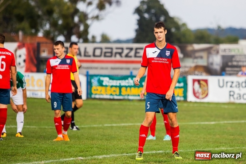 Zdjęcie w galerii na portalu naszraciborz.pl: IV liga: Unia o krok od niespodzianki. Bełk wyrównał w końcówce wiadomości z regionu