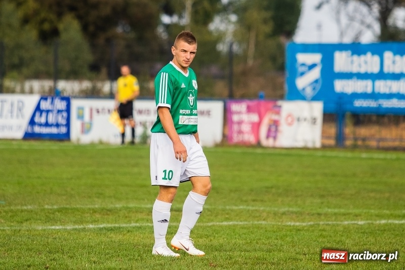 Zdjęcie w galerii na portalu naszraciborz.pl: IV liga: Unia o krok od niespodzianki. Bełk wyrównał w końcówce wiadomości z regionu
