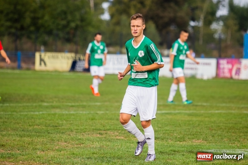 Zdjęcie w galerii na portalu naszraciborz.pl: IV liga: Unia o krok od niespodzianki. Bełk wyrównał w końcówce wiadomości z regionu