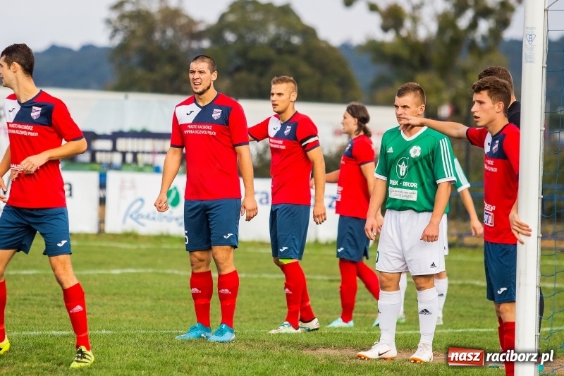 Zdjęcie w galerii na portalu naszraciborz.pl: IV liga: Unia o krok od niespodzianki. Bełk wyrównał w końcówce wiadomości z regionu