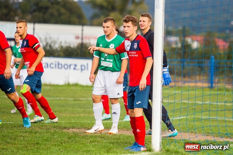 Zdjęcie w galerii na portalu naszraciborz.pl: IV liga: Unia o krok od niespodzianki. Bełk wyrównał w końcówce wiadomości z regionu
