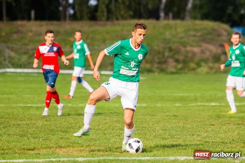 Zdjęcie w galerii na portalu naszraciborz.pl: IV liga: Unia o krok od niespodzianki. Bełk wyrównał w końcówce wiadomości z regionu