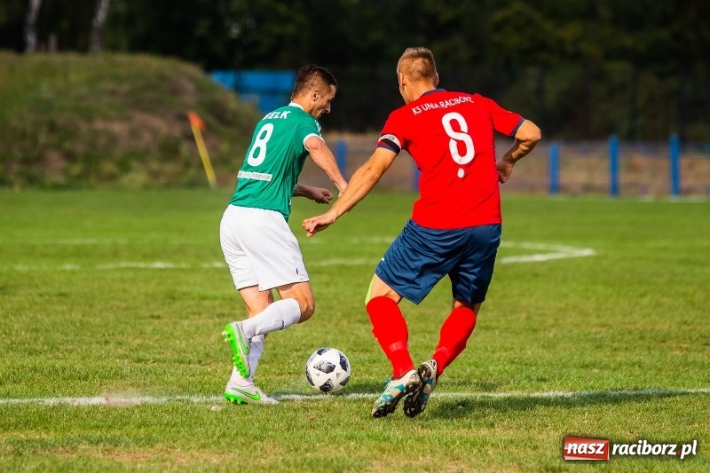 Zdjęcie w galerii na portalu naszraciborz.pl: IV liga: Unia o krok od niespodzianki. Bełk wyrównał w końcówce wiadomości z regionu