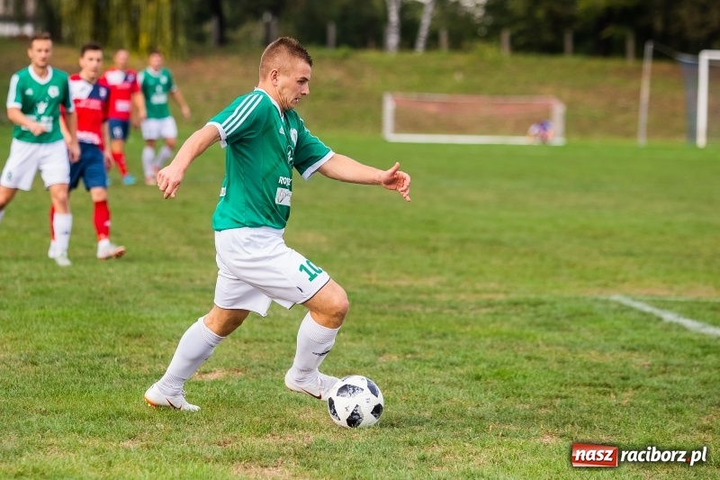 Zdjęcie w galerii na portalu naszraciborz.pl: IV liga: Unia o krok od niespodzianki. Bełk wyrównał w końcówce wiadomości z regionu