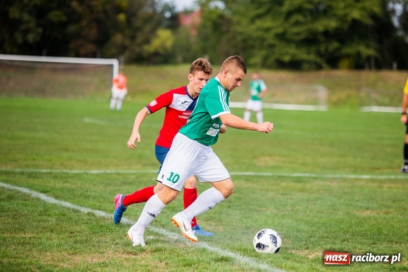 Zdjęcie w galerii na portalu naszraciborz.pl: IV liga: Unia o krok od niespodzianki. Bełk wyrównał w końcówce wiadomości z regionu
