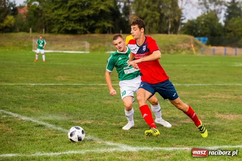 Zdjęcie w galerii na portalu naszraciborz.pl: IV liga: Unia o krok od niespodzianki. Bełk wyrównał w końcówce wiadomości z regionu