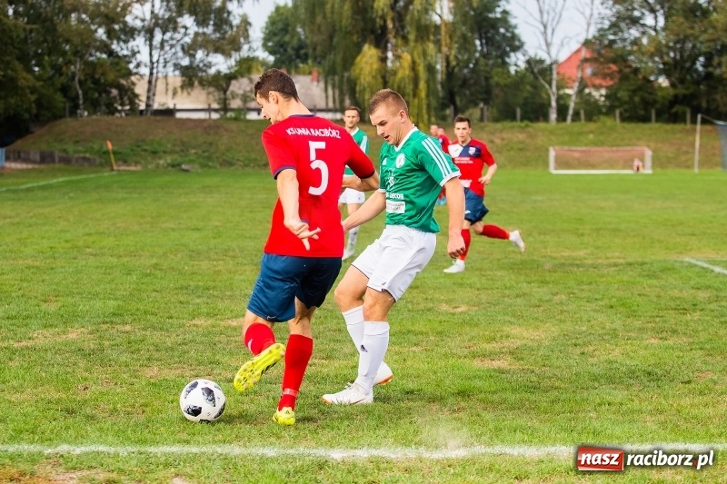 Zdjęcie w galerii na portalu naszraciborz.pl: IV liga: Unia o krok od niespodzianki. Bełk wyrównał w końcówce wiadomości z regionu