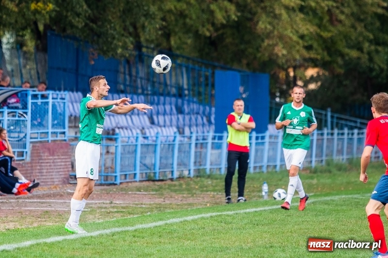 Zdjęcie w galerii na portalu naszraciborz.pl: IV liga: Unia o krok od niespodzianki. Bełk wyrównał w końcówce wiadomości z regionu