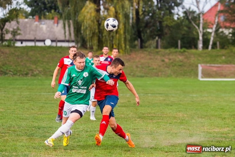 Zdjęcie w galerii na portalu naszraciborz.pl: IV liga: Unia o krok od niespodzianki. Bełk wyrównał w końcówce wiadomości z regionu