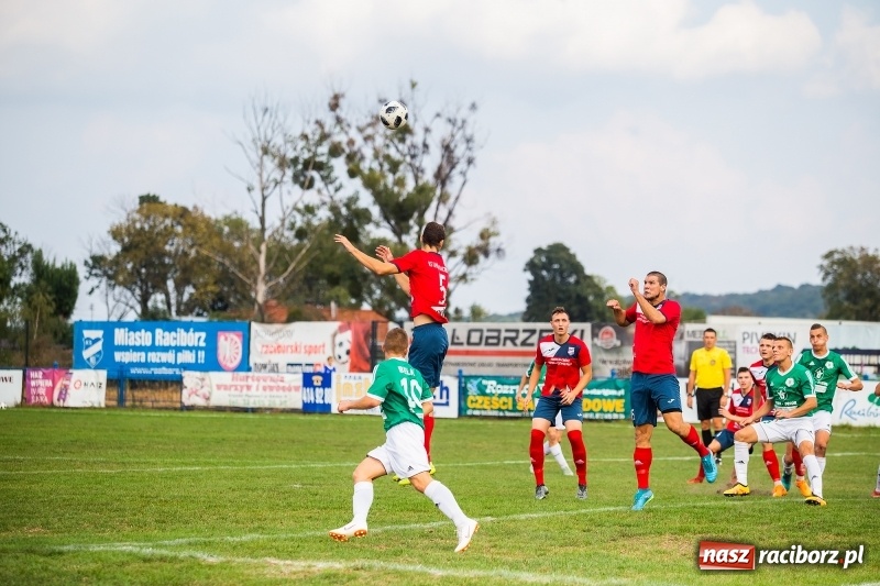 Zdjęcie w galerii na portalu naszraciborz.pl: IV liga: Unia o krok od niespodzianki. Bełk wyrównał w końcówce wiadomości z regionu