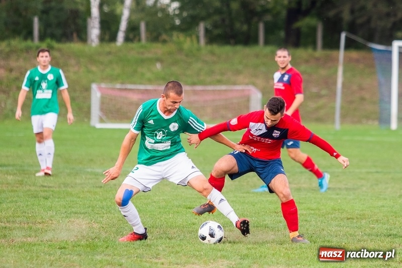 Zdjęcie w galerii na portalu naszraciborz.pl: IV liga: Unia o krok od niespodzianki. Bełk wyrównał w końcówce wiadomości z regionu