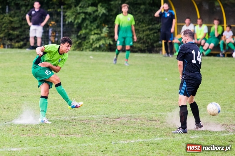 Zdjęcie w galerii na portalu naszraciborz.pl: Rzuty rożne tajną bronią Gamowa. Ocice coraz bliżej dna wiadomości z regionu