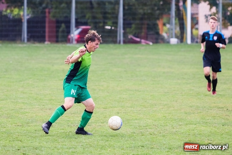 Zdjęcie w galerii na portalu naszraciborz.pl: Rzuty rożne tajną bronią Gamowa. Ocice coraz bliżej dna wiadomości z regionu