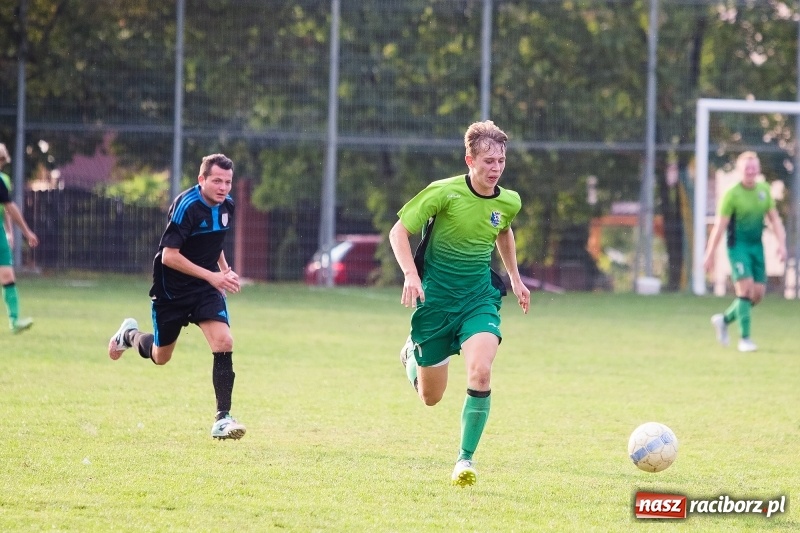 Zdjęcie w galerii na portalu naszraciborz.pl: Rzuty rożne tajną bronią Gamowa. Ocice coraz bliżej dna wiadomości z regionu