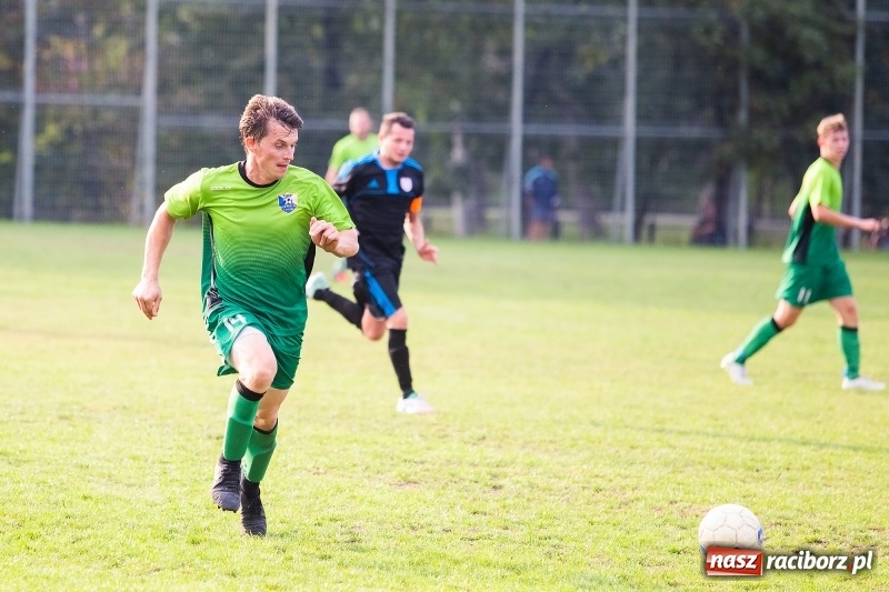 Zdjęcie w galerii na portalu naszraciborz.pl: Rzuty rożne tajną bronią Gamowa. Ocice coraz bliżej dna wiadomości z regionu