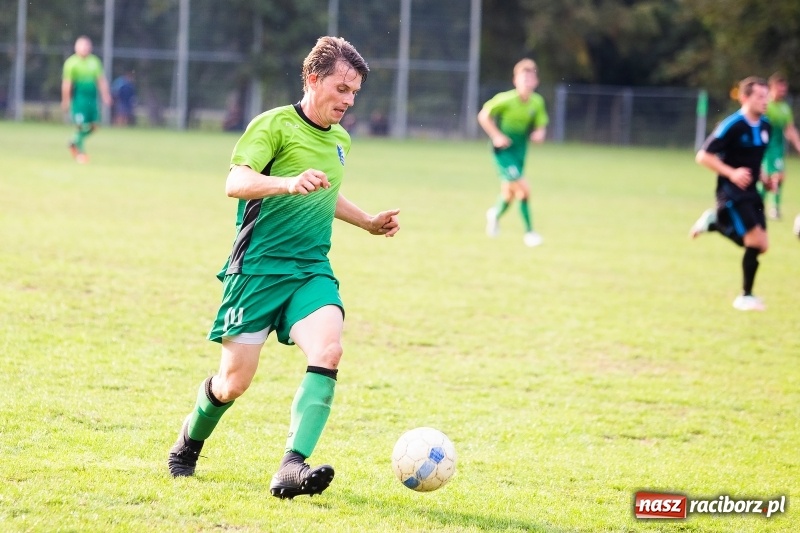 Zdjęcie w galerii na portalu naszraciborz.pl: Rzuty rożne tajną bronią Gamowa. Ocice coraz bliżej dna wiadomości z regionu