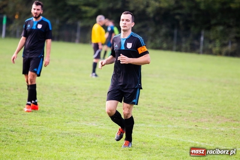 Zdjęcie w galerii na portalu naszraciborz.pl: Rzuty rożne tajną bronią Gamowa. Ocice coraz bliżej dna wiadomości z regionu