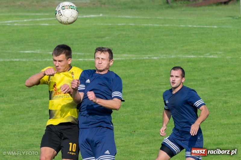 Zdjęcie w galerii na portalu naszraciborz.pl: B klasa. Buków przerwał zwycięską passę Górek Śląskich wiadomości z regionu