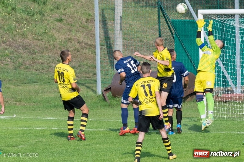 Zdjęcie w galerii na portalu naszraciborz.pl: B klasa. Buków przerwał zwycięską passę Górek Śląskich wiadomości z regionu