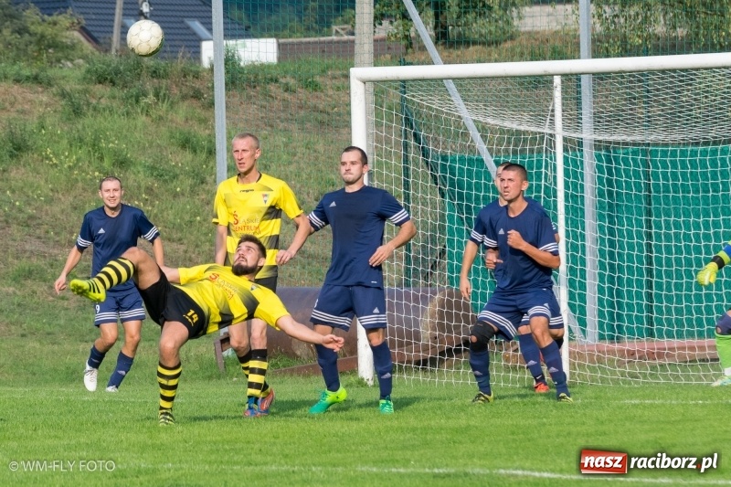 Zdjęcie w galerii na portalu naszraciborz.pl: B klasa. Buków przerwał zwycięską passę Górek Śląskich wiadomości z regionu