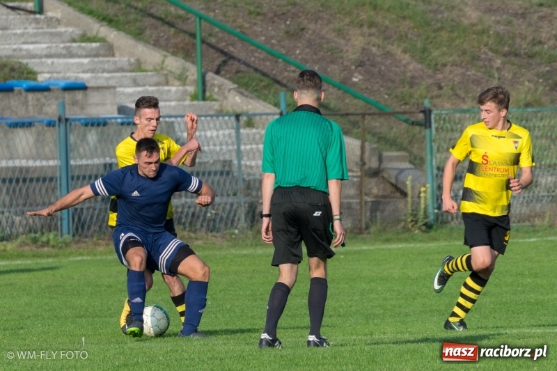 Zdjęcie w galerii na portalu naszraciborz.pl: B klasa. Buków przerwał zwycięską passę Górek Śląskich wiadomości z regionu