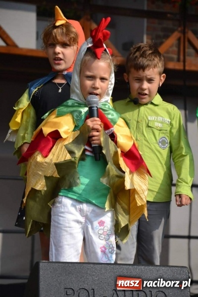 Zdjęcie w galerii na portalu naszraciborz.pl: MDK żegnał dziś lato na zamku  wiadomości z regionu