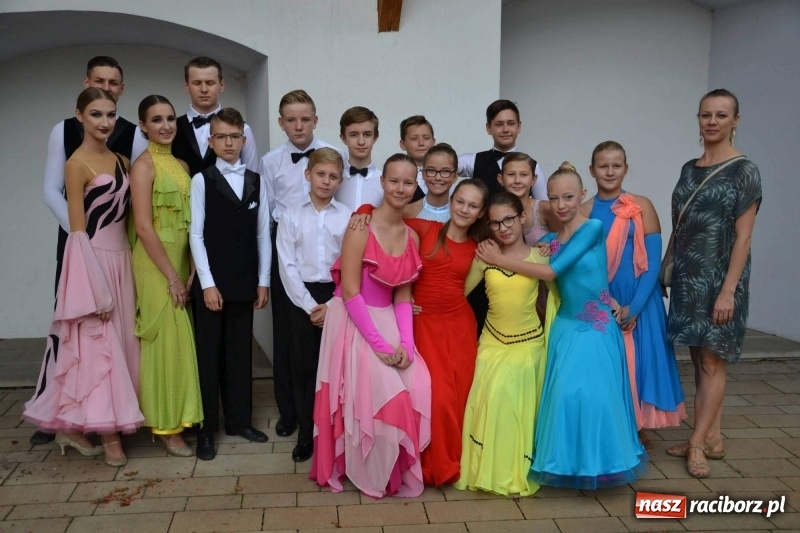 Zdjęcie w galerii na portalu naszraciborz.pl: MDK żegnał dziś lato na zamku  wiadomości z regionu