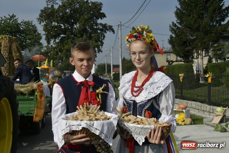 Zdjęcie w galerii na portalu naszraciborz.pl: Łęg gospodarzem dożynek w Zawadzie Książęcej FOTO i WIDEO wiadomości z regionu