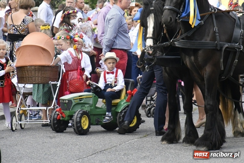 Zdjęcie w galerii na portalu naszraciborz.pl: Łęg gospodarzem dożynek w Zawadzie Książęcej FOTO i WIDEO wiadomości z regionu