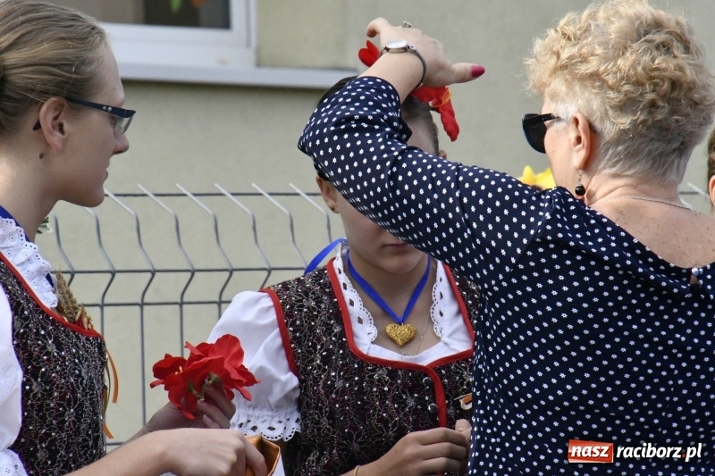 Zdjęcie w galerii na portalu naszraciborz.pl: Łęg gospodarzem dożynek w Zawadzie Książęcej FOTO i WIDEO wiadomości z regionu