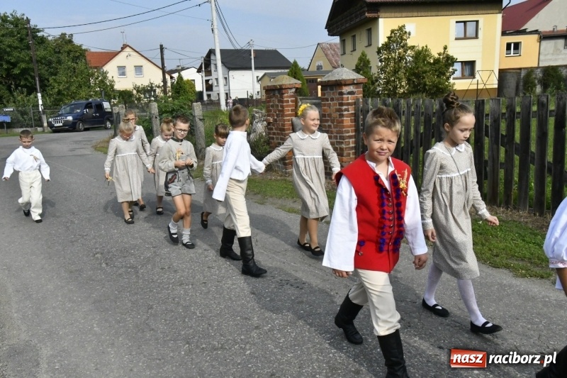 Zdjęcie w galerii na portalu naszraciborz.pl: Łęg gospodarzem dożynek w Zawadzie Książęcej FOTO i WIDEO wiadomości z regionu