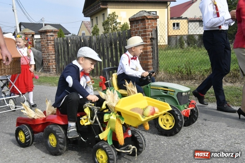 Zdjęcie w galerii na portalu naszraciborz.pl: Łęg gospodarzem dożynek w Zawadzie Książęcej FOTO i WIDEO wiadomości z regionu