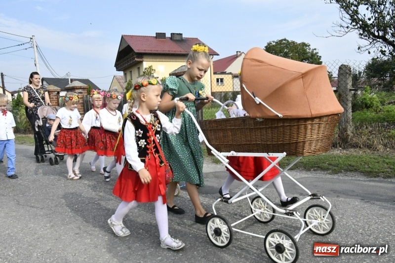 Zdjęcie w galerii na portalu naszraciborz.pl: Łęg gospodarzem dożynek w Zawadzie Książęcej FOTO i WIDEO wiadomości z regionu