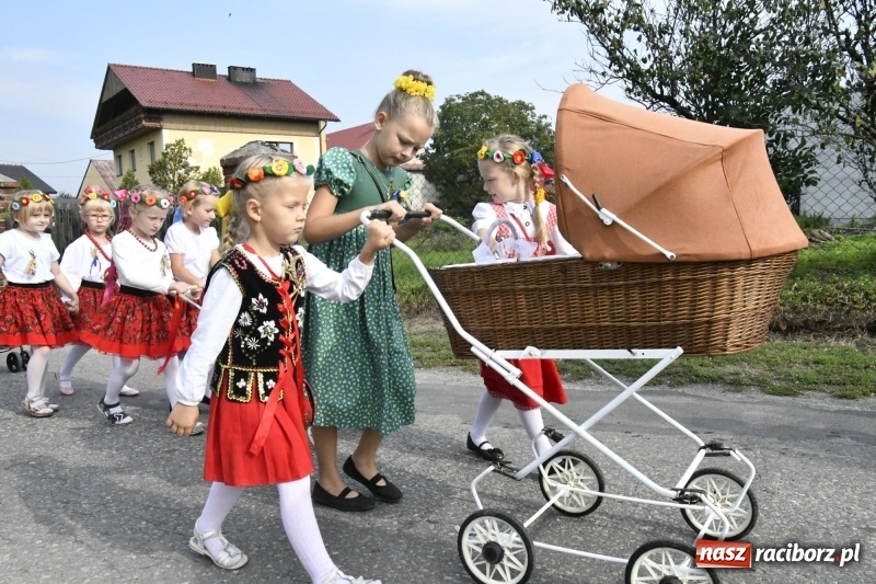 Zdjęcie w galerii na portalu naszraciborz.pl: Łęg gospodarzem dożynek w Zawadzie Książęcej FOTO i WIDEO wiadomości z regionu