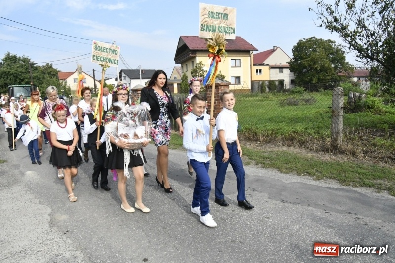 Zdjęcie w galerii na portalu naszraciborz.pl: Łęg gospodarzem dożynek w Zawadzie Książęcej FOTO i WIDEO wiadomości z regionu