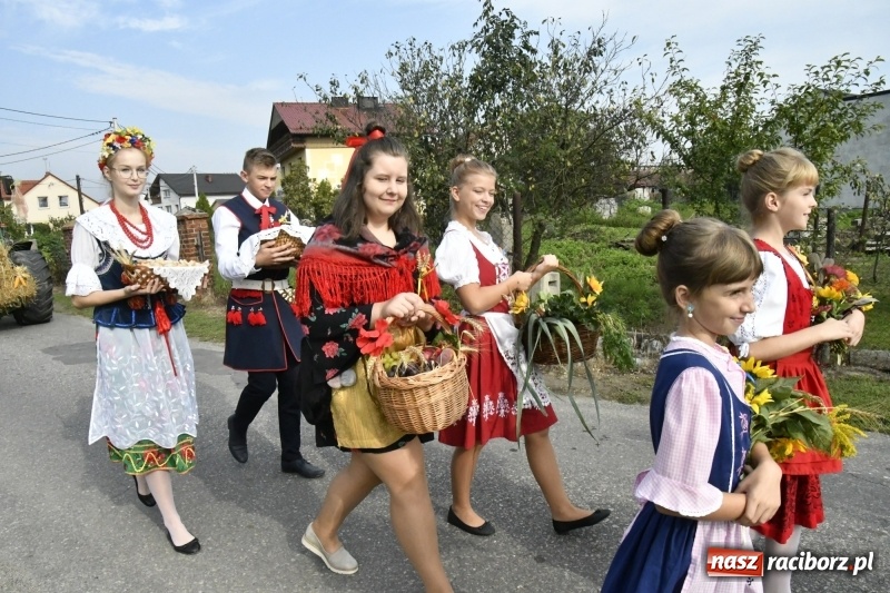 Zdjęcie w galerii na portalu naszraciborz.pl: Łęg gospodarzem dożynek w Zawadzie Książęcej FOTO i WIDEO wiadomości z regionu