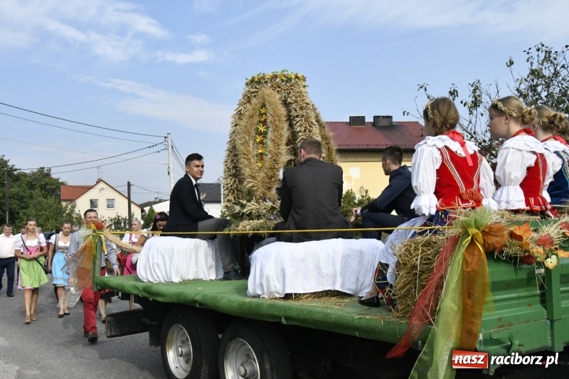 Zdjęcie w galerii na portalu naszraciborz.pl: Łęg gospodarzem dożynek w Zawadzie Książęcej FOTO i WIDEO wiadomości z regionu