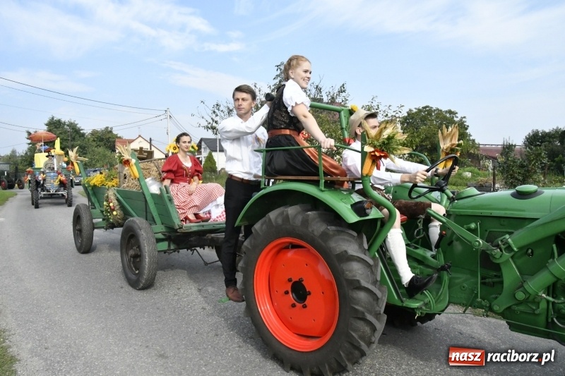 Zdjęcie w galerii na portalu naszraciborz.pl: Łęg gospodarzem dożynek w Zawadzie Książęcej FOTO i WIDEO wiadomości z regionu