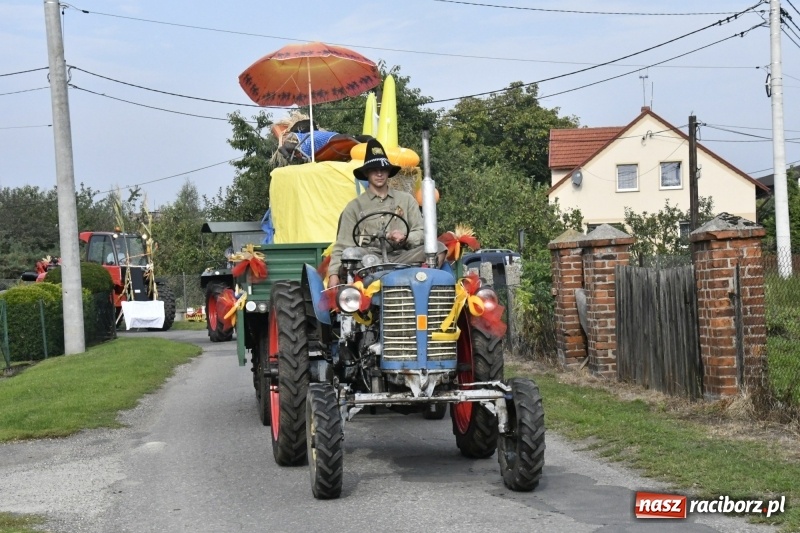 Zdjęcie w galerii na portalu naszraciborz.pl: Łęg gospodarzem dożynek w Zawadzie Książęcej FOTO i WIDEO wiadomości z regionu