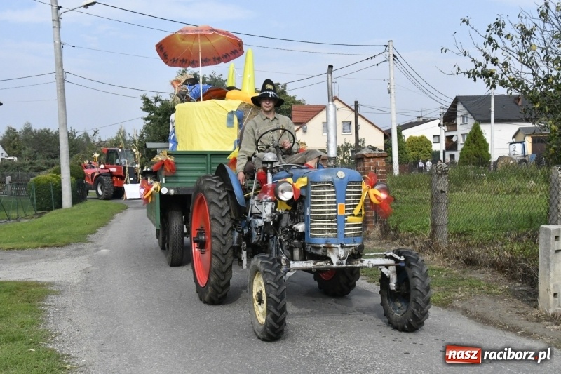 Zdjęcie w galerii na portalu naszraciborz.pl: Łęg gospodarzem dożynek w Zawadzie Książęcej FOTO i WIDEO wiadomości z regionu